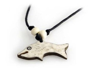 Yak Horn Anhänger, Delfin 2