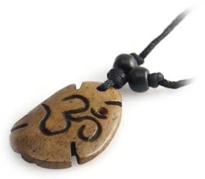 Yak Horn Anhänger, Om 44
