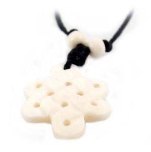 Yak Horn Anhänger, Endloser Knoten 9