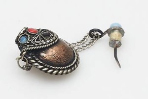 Parfüm Kajal Fläschchen aus Nepal
