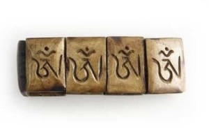 Yak Horn Armband "Om-Zeichen" aus Nepal