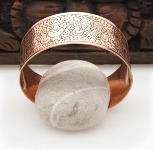 Eight Lucky Symbols Armreif, Kupfer