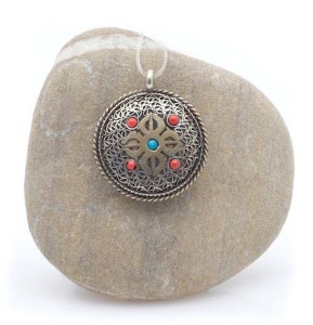 Om-Vishvavajra Anhänger aus Nepal