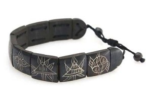 Yak Horn Armband "Eight Lucky Symbols" aus Nepal