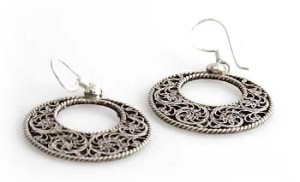 Runde, filigrane Ohrringe aus Nepal, Sterlingsilber (925)