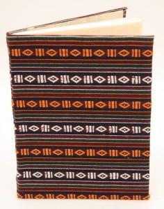 Tagebuch, traditioneller Stoffeinband 1
