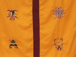 Tibetischer Türbehang, Eight Lucky Symbols, rot 02