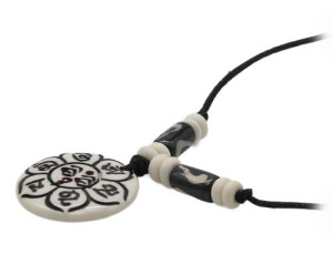 Yak Horn Anhänger - Tibet-Style, Om Mani Padme Hum, Allsehende Augen 5