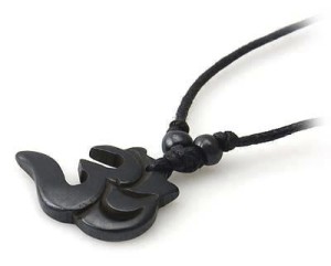 Yak Horn Anhänger, Om 18