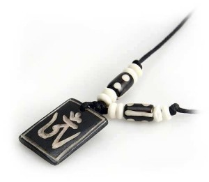 Yak Horn Anhänger - Tibet-Style, Om 7