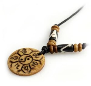 Yak Horn Anhänger 02, Om Mani Padme Hum - Ying und Yang