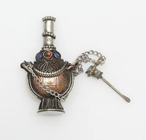 Parfüm Kajal Fläschchen aus Nepal
