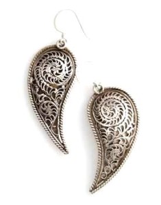 Filigrane Ohrringe aus Nepal, Sterlingsilber (925) Filigrane Ohrringe aus Nepal, Sterlingsilber (925)