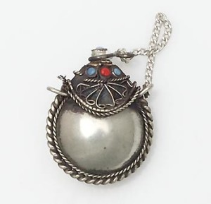 Parfüm Kajal Fläschchen aus Nepal