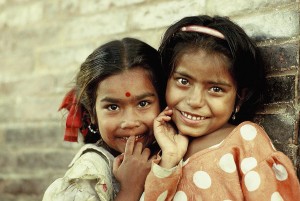 Poster 30 X 45 cm, Geschwister aus Bhaktapur, Nepal