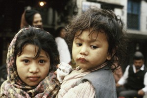 Poster 20 X 30 cm, Geschwister aus Kathmandu, Nepal
