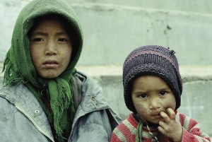 Poster 20 X 30 cm, Kinder aus Pashupatinath, Nepal