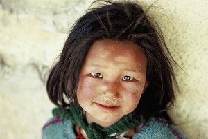 Poster 30 X 45 cm, Mädchen aus Dhankar, Spiti, Indien