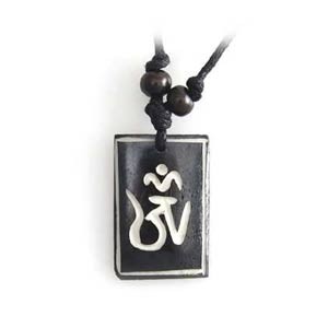 Yak Horn Anhänger, Om 37