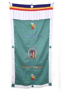 Tibetischer Türbehang, verschiedene Symbole, grün