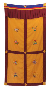 Tibetischer Türbehang, Eight Lucky Symbols, rot 02
