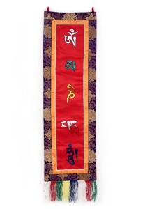 Om Mani Wandbehang, gross, längs, rot