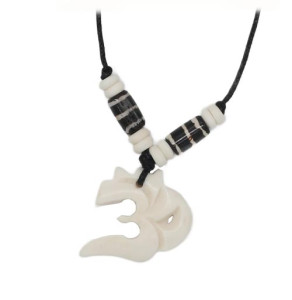 Yak Horn Anhänger - Tibet-Style, Om 30