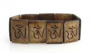 Yak Horn Armband "Om-Zeichen" aus Nepal