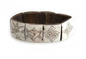 Yak Horn Armband "Eight Lucky Symbols" aus Nepal