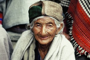 Grußkarte, alte Frau aus Kalpa, Indien