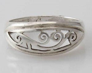 Ring Sterlingsilber (925) aus Nepal, Innendurchmesser 18,5 mm.