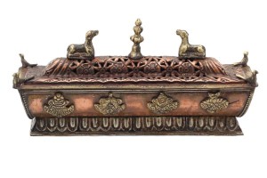 Großer Metall-Ständer mit den acht buddhistischen Glückssymbole