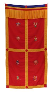 Tibetischer Türbehang, Eight Lucky Symbols, rot 01